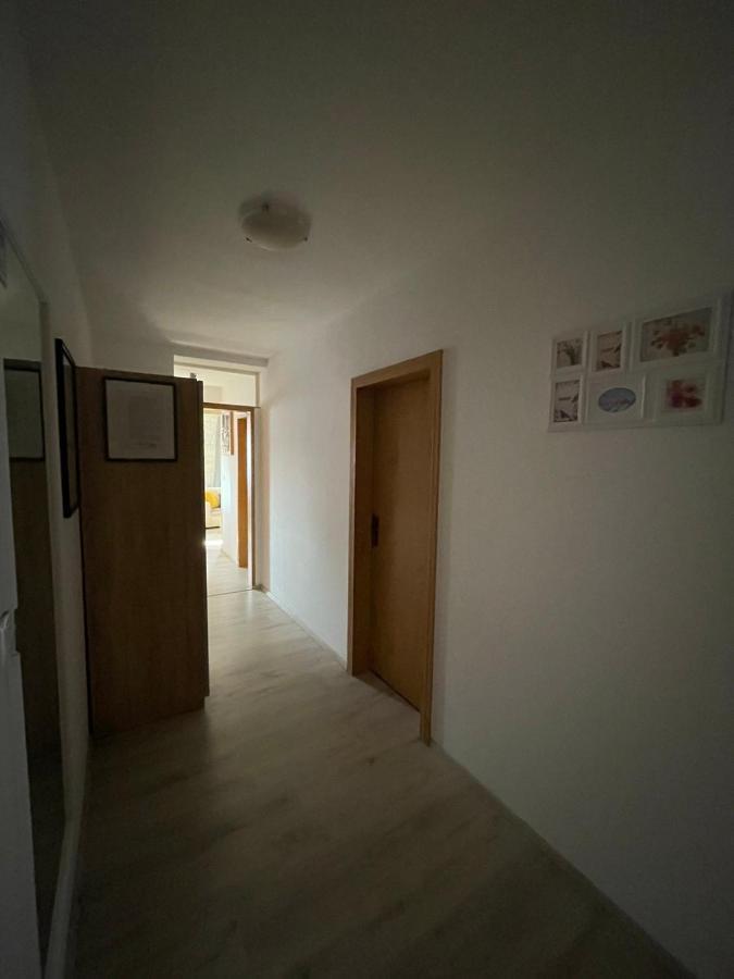 First Choice Apartment Нерезине Екстериор снимка